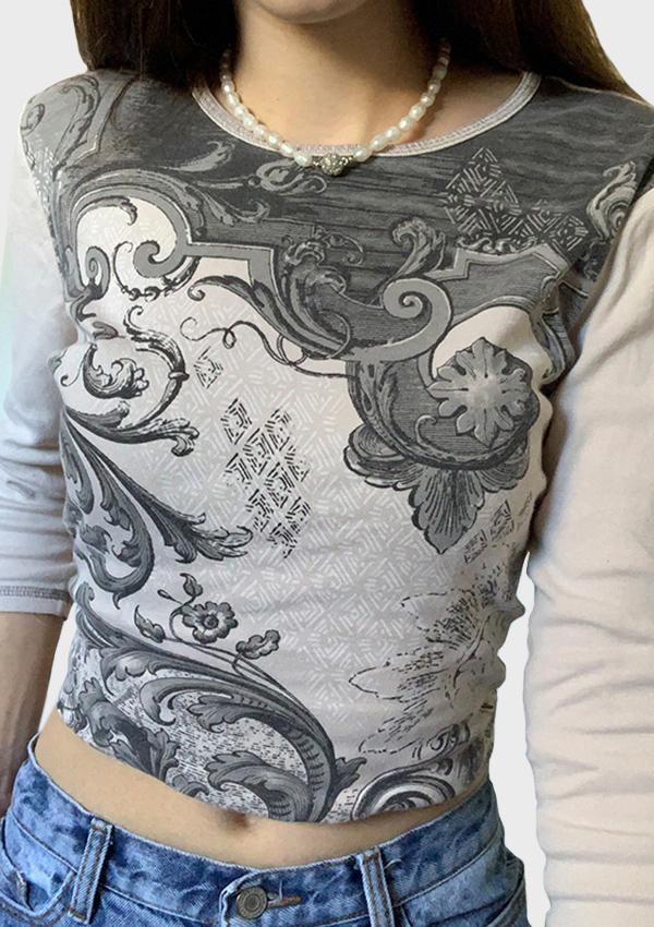 Retro-style Print Long-sleeved T-shirt