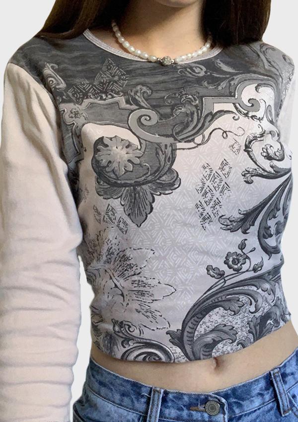 Retro-style Print Long-sleeved T-shirt
